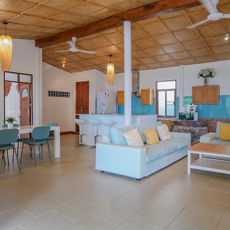 The Wooden Beach House 3Br - Sunset Beach Garden Taling Ngam  Luaran gambar