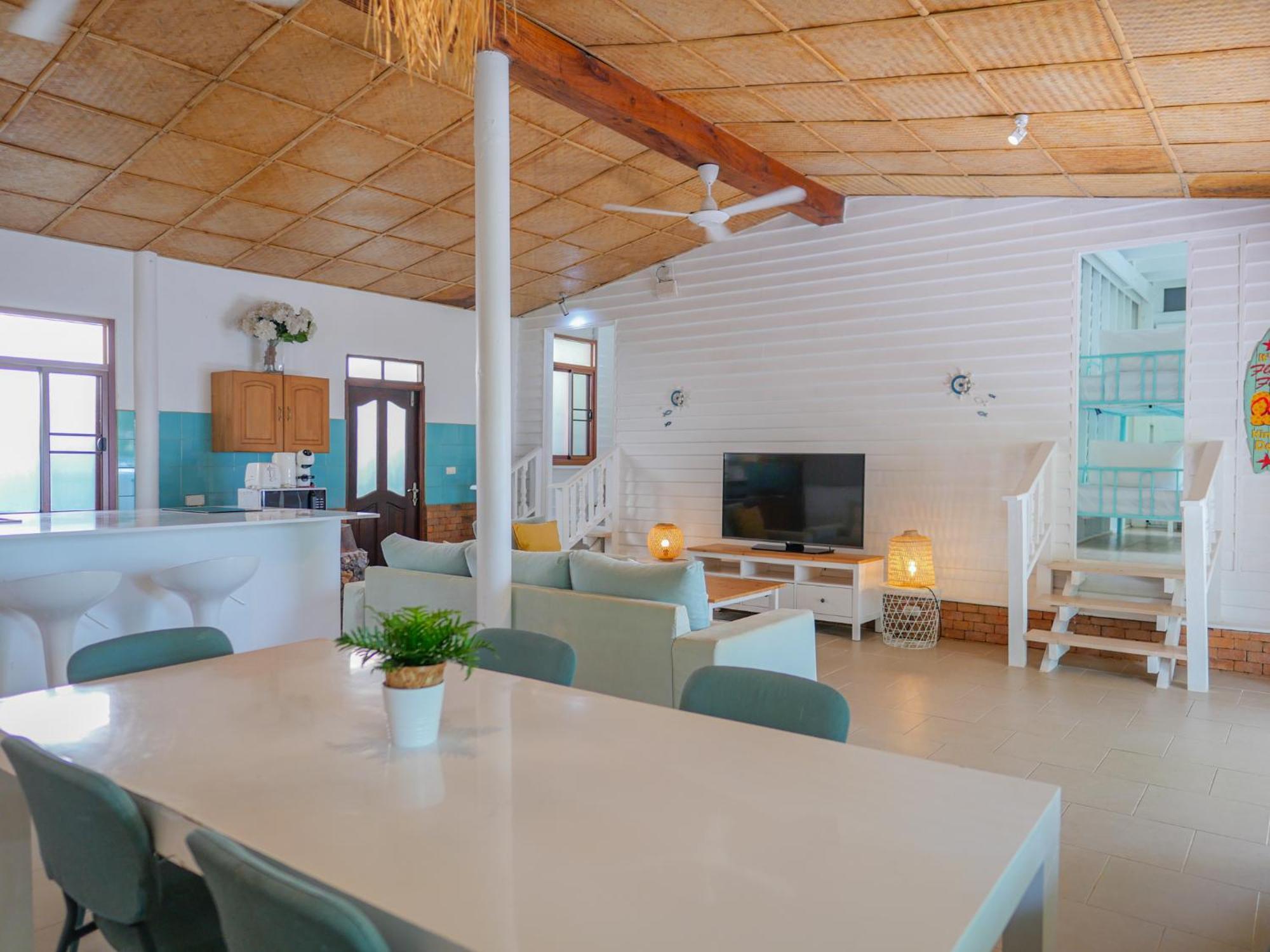 The Wooden Beach House 3Br - Sunset Beach Garden Taling Ngam  Luaran gambar