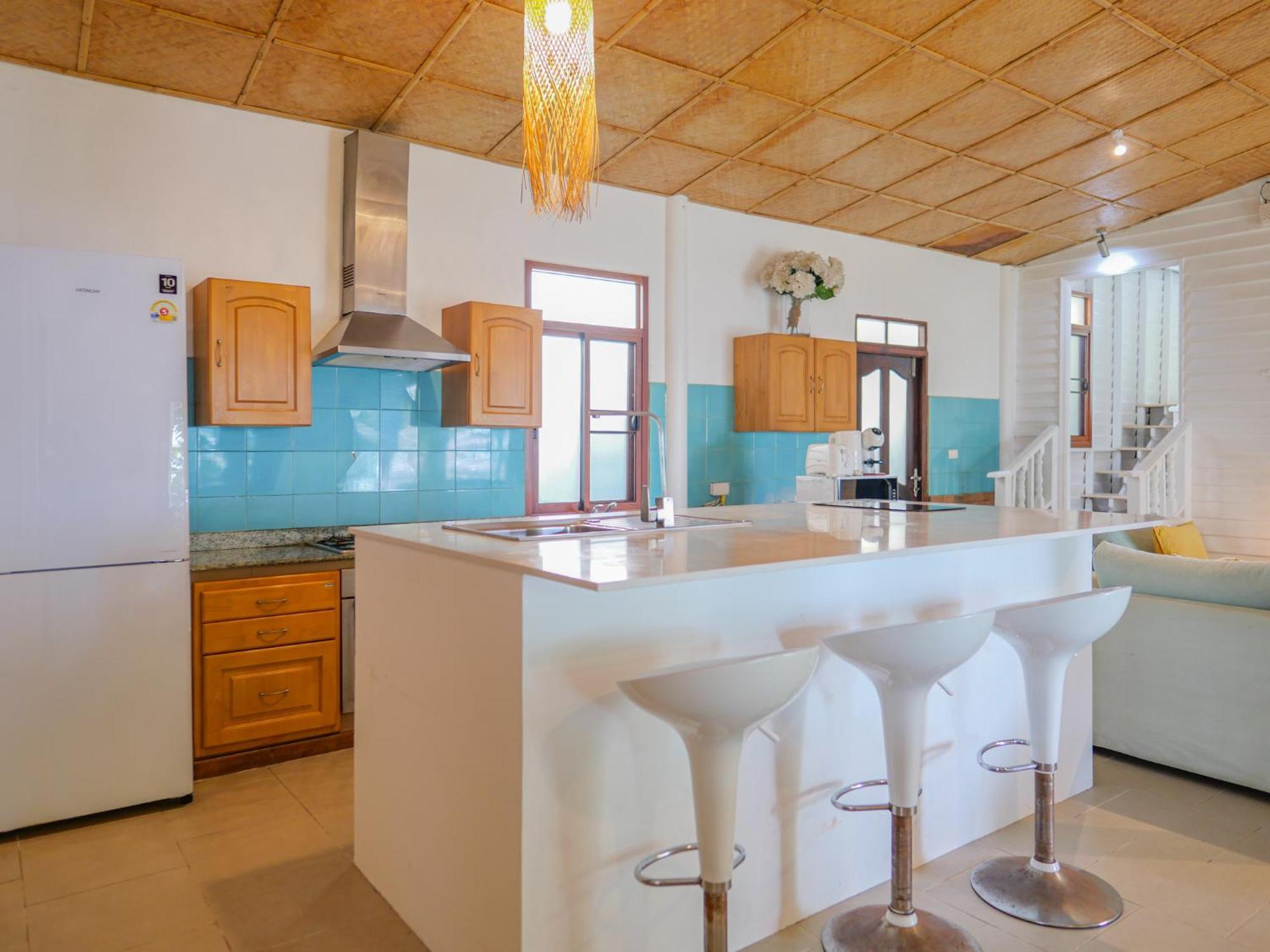 The Wooden Beach House 3Br - Sunset Beach Garden Taling Ngam  Luaran gambar